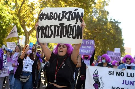 prostitution in spain legal